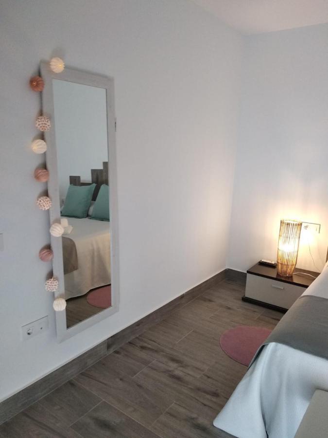 4nudos Apartment *