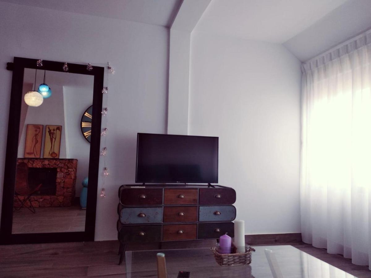 4nudos Apartament *