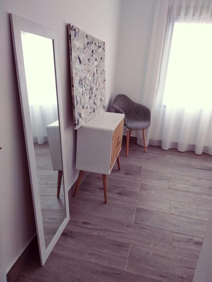4nudos Apartment *